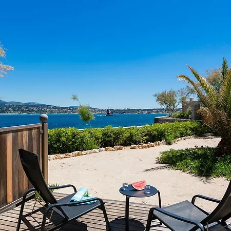فندق Delos - Ile De Bendor 4*
